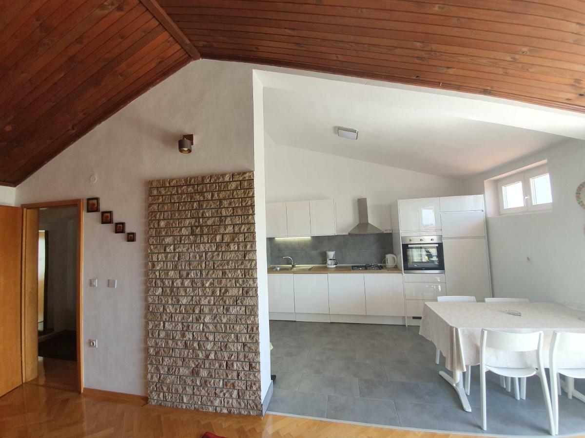 Penthouse Studio With Sea View Макарська Екстер'єр фото